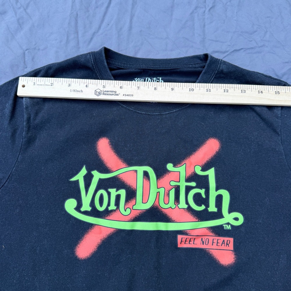 Von Dutch Feel No Fear Skull Graphic T Shirt Black Neon Front Back Size Small - Picture 6 of 8